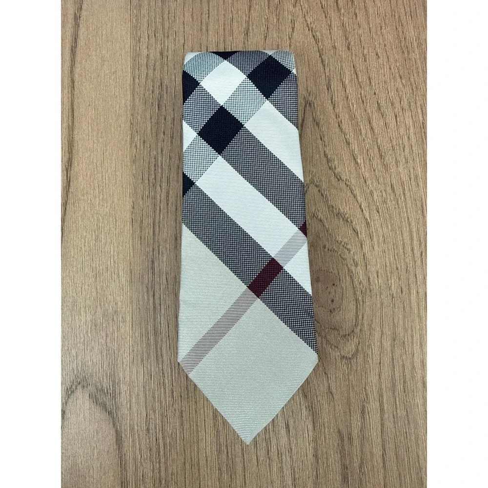 Burberry London Mens Silk Tie Beige Nova Check Plaid Italy Classic 2.75in